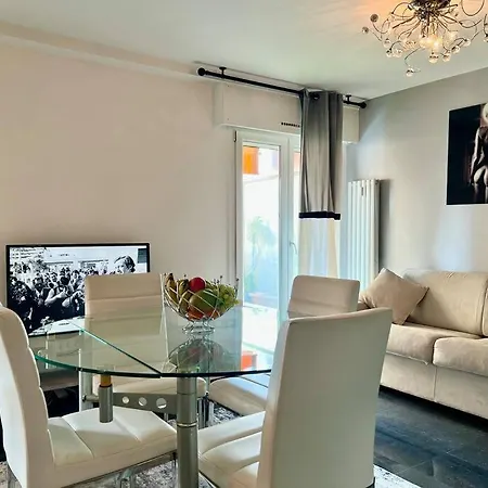 The Blue Pearl - Centre Apartment